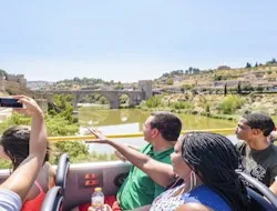 Hop-on Hop-off Bus Toledo